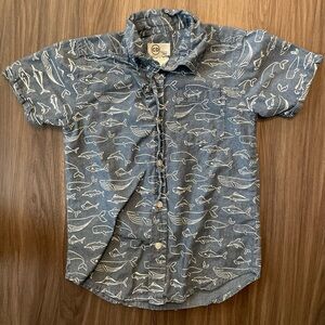 Copper Denim Blue Short Sleeve Button Down Shirt with Fish Print size 7